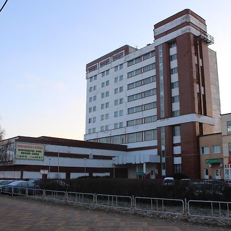 Rooms For Rent On Vokzal Брест Екстериор снимка