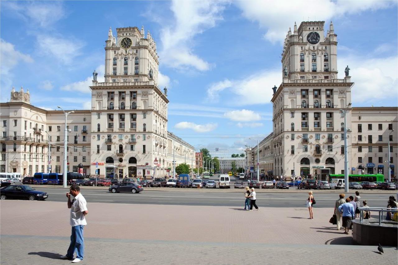 Rooms For Rent On Vokzal Брест Екстериор снимка